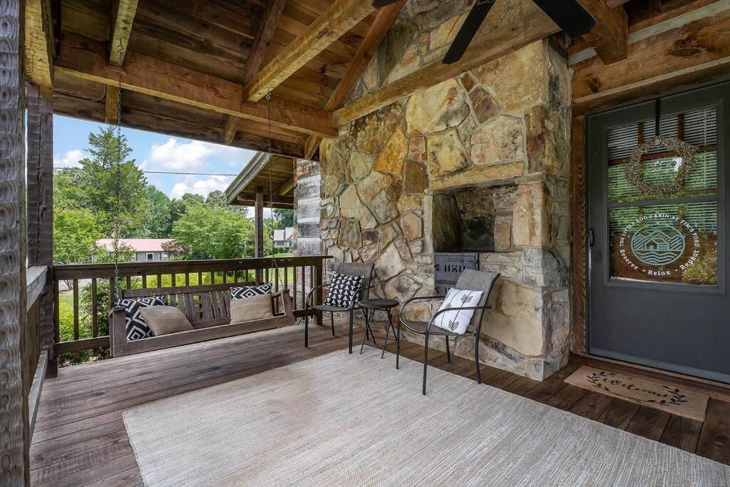 Rustic Cabin, Dock, Firepit, Kayaks & Games Winchester Ngoại thất bức ảnh
